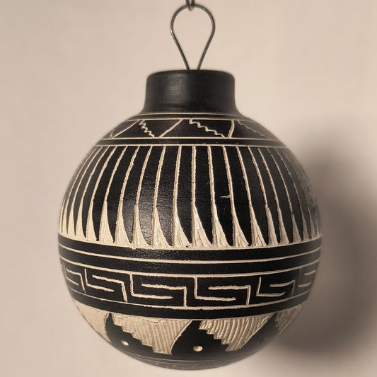 Navajo Christmas Ornament (Black)